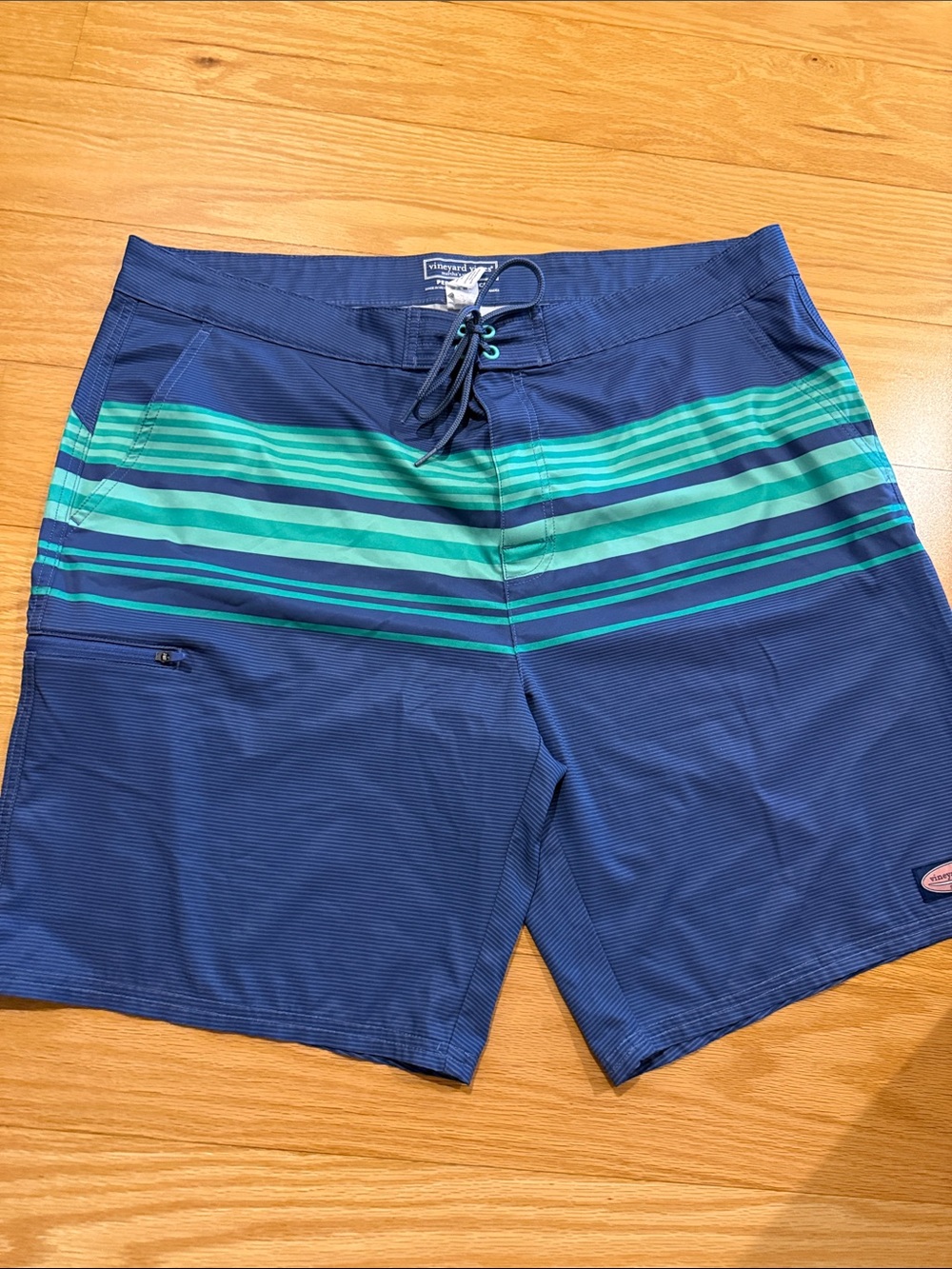 Vineyard Vines Navy Swim Shorts with Teal Stripes Size 40